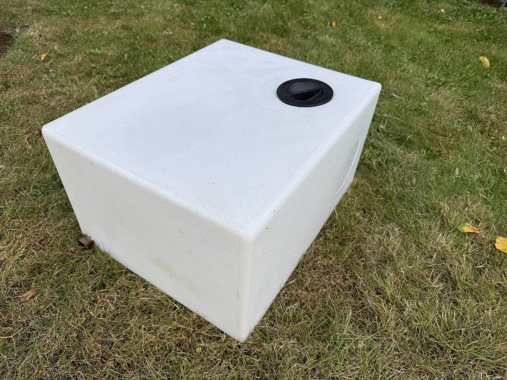 Plastic watertank 95 liter zo goed als nieuw, Caravans en Kamperen, Ophalen, Zo goed als nieuw