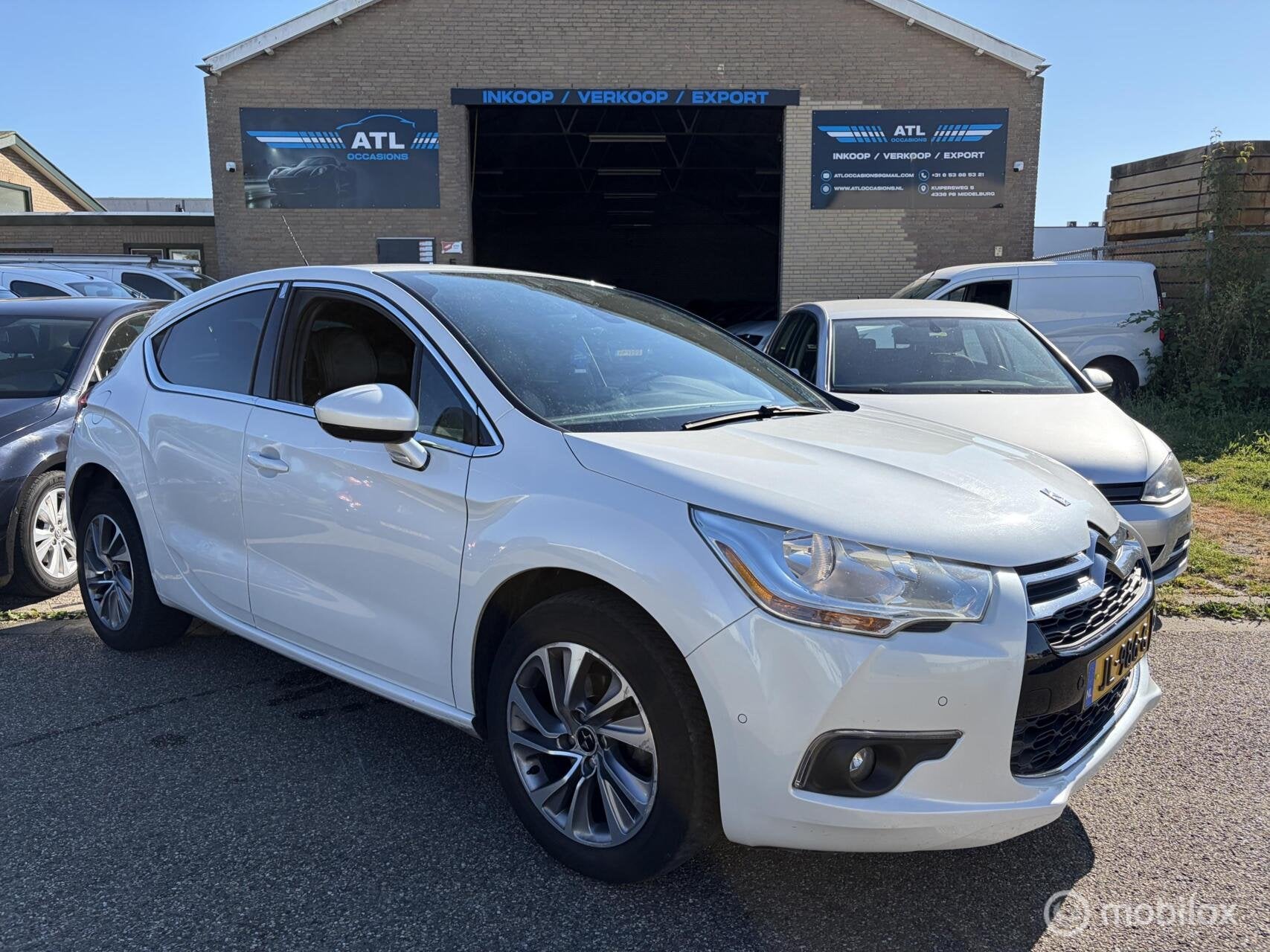 Zeer Nette Citroen DS4 1.2 PureTech Busines VOLL LUX, Auto's, Citroën, Dealer onderhouden, Gebruikt, Euro 6, 1199 cc