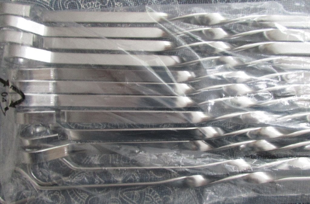 12 nieuwe stalen barbecue spiezen -- 51,5 cm lang, Ophalen of Verzenden, Nieuw, Onbekend