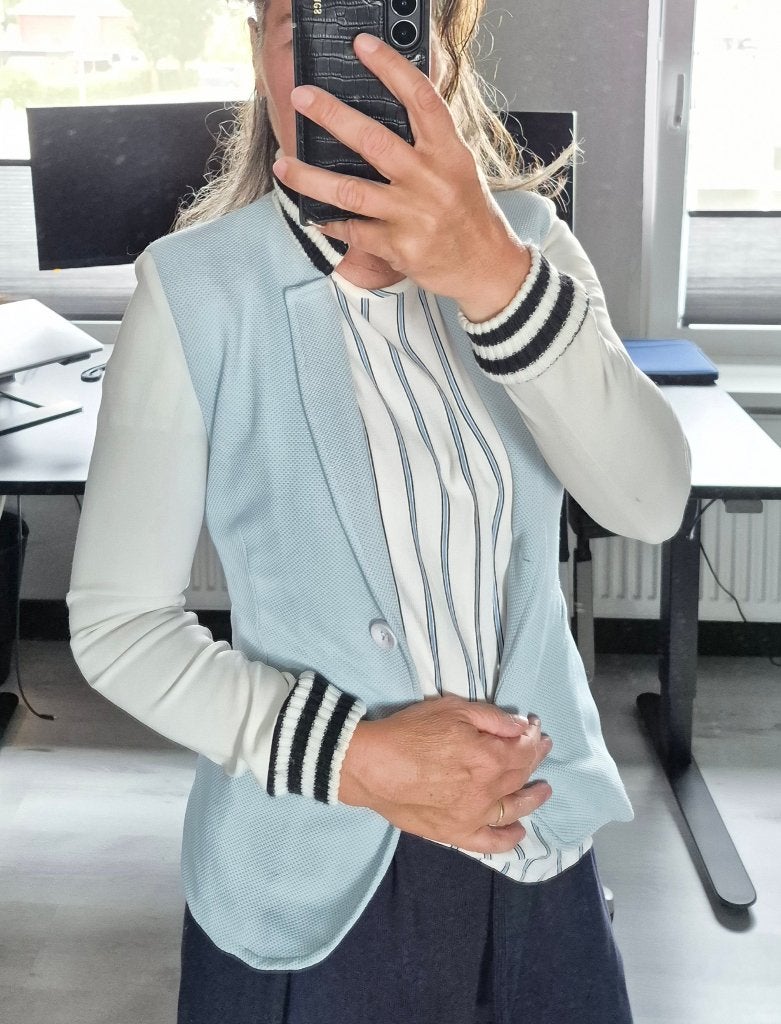 Prachtig colbert van Rinascimento, maat XS, Kleding | Dames, Blauw, Rinascimento, Ophalen of Verzenden, Zo goed als nieuw
