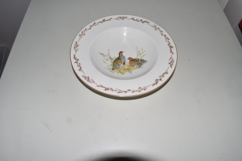 Diep bord Patrijs Natuurservies Tettau, Info@detagrijn.com, Nieuw, Ophalen of Verzenden, Bord(en)