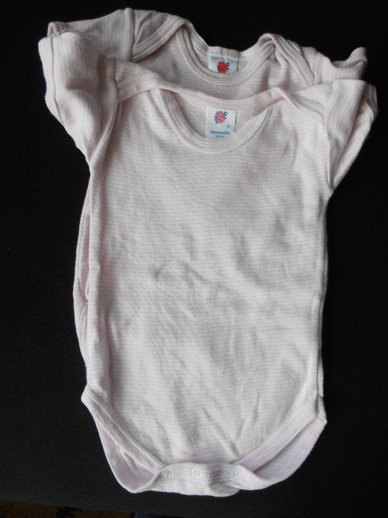 2 rompertjes maat 62/68, Ophalen of Verzenden, Gebruikt, Meisje, Nacht- of Onderkleding