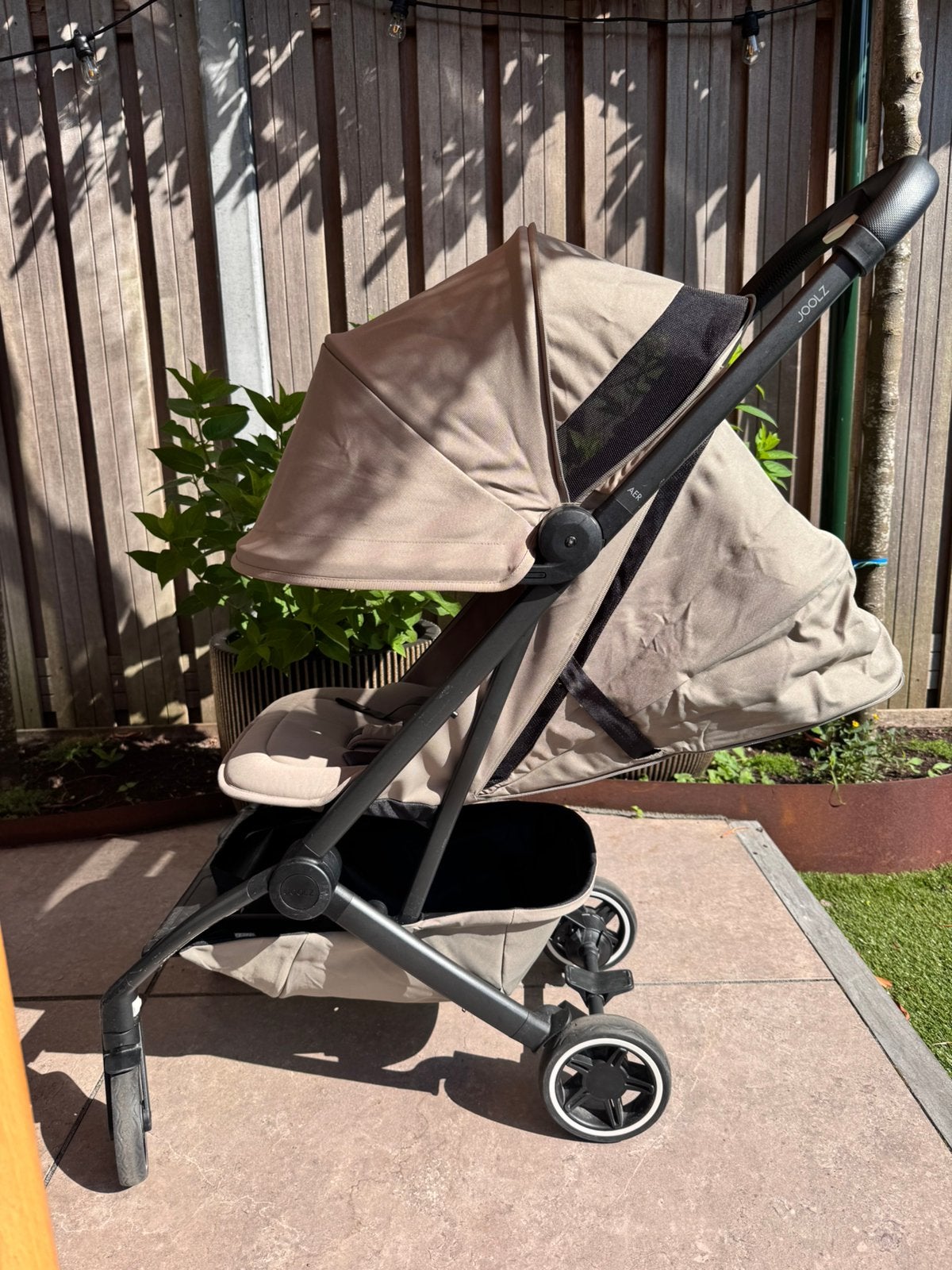 Complete Joolz Aer+ buggy, incl. meerijdplankje, Ophalen, Zo goed als nieuw, Verstelbare rugleuning