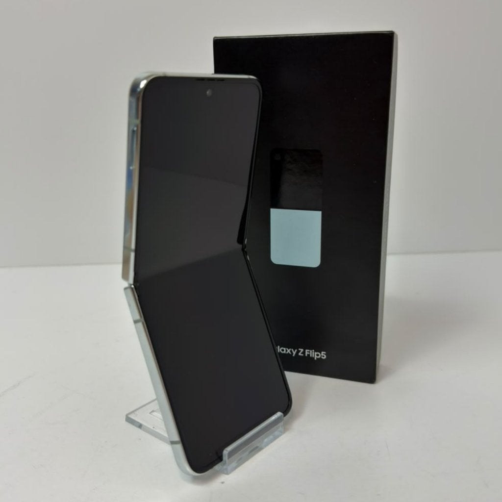 Foto 3 van Samsung Galaxy Z Flip 5 512GB Blauw | Nette staat
