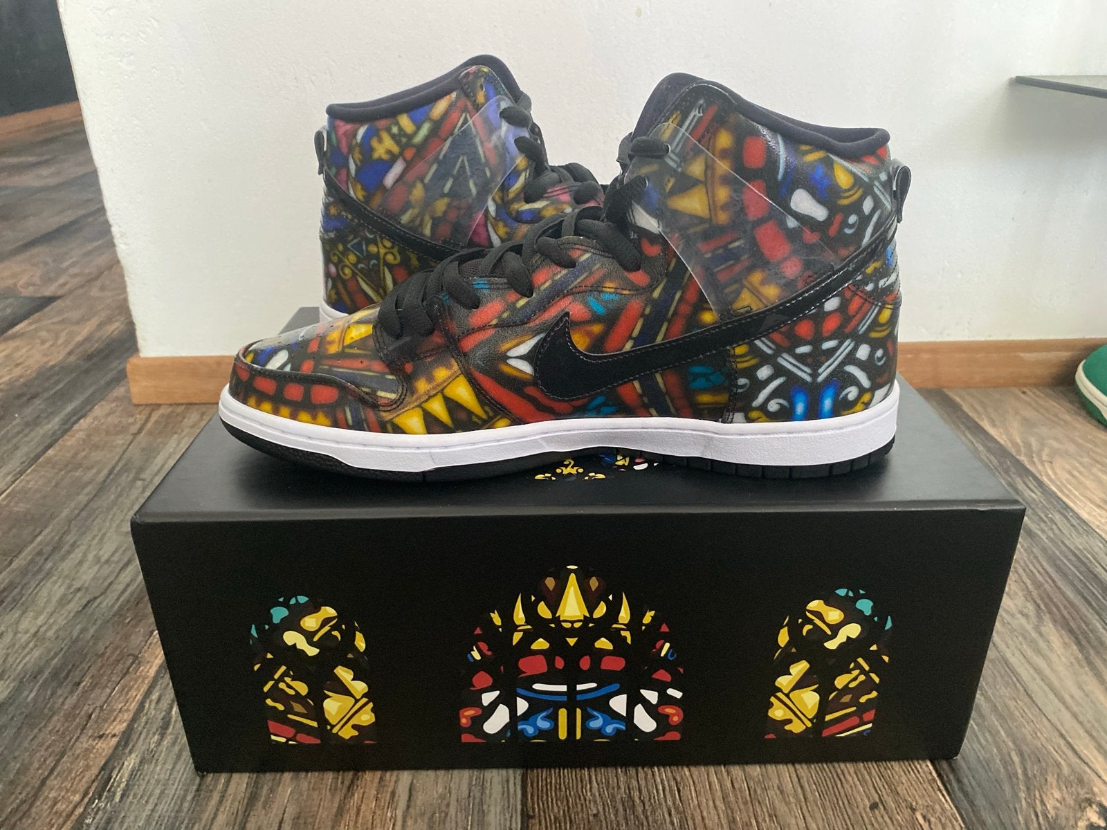 Nike SB Dunk High Stained Glass Special Box 46, Ophalen of Verzenden, Zo goed als nieuw, Overige kleuren, Sneakers of Gympen