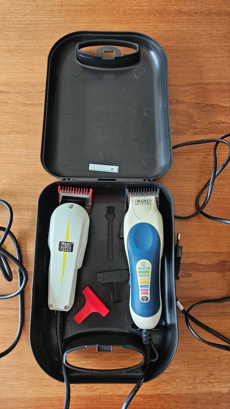 Twee Wahl tondeuses in 1 box, Ophalen of Verzenden, Gebruikt, Tondeuse