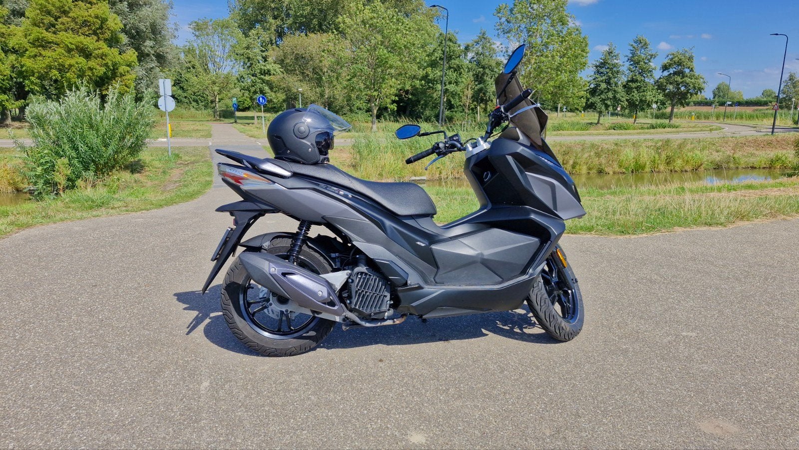 Sym JetX 125 (19-10-2023) zeer lage KM stand 7301, Scooter, Occasion, SYM, Particulier