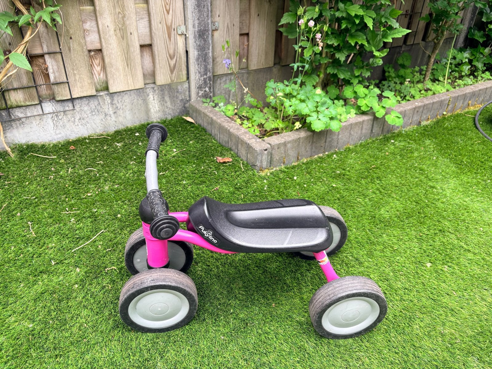 Puky Pukylino loopfiets roze - perfect voor de kleintjes!, Ophalen, Gebruikt, Loopfiets