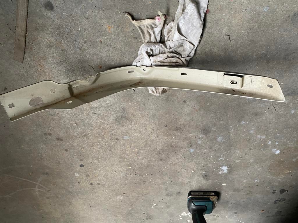 BMW E12 Bumper Hoekdeel Links, Auto-onderdelen, Carrosserie en Plaatwerk, Gebruikt, Voor, Ophalen of Verzenden, Bumper