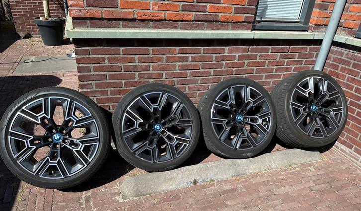 BMW Origineel 20 inch Styling 939M met zomerbanden G60/G61, Ophalen, Banden en Velgen, Personenwagen, 20 inch