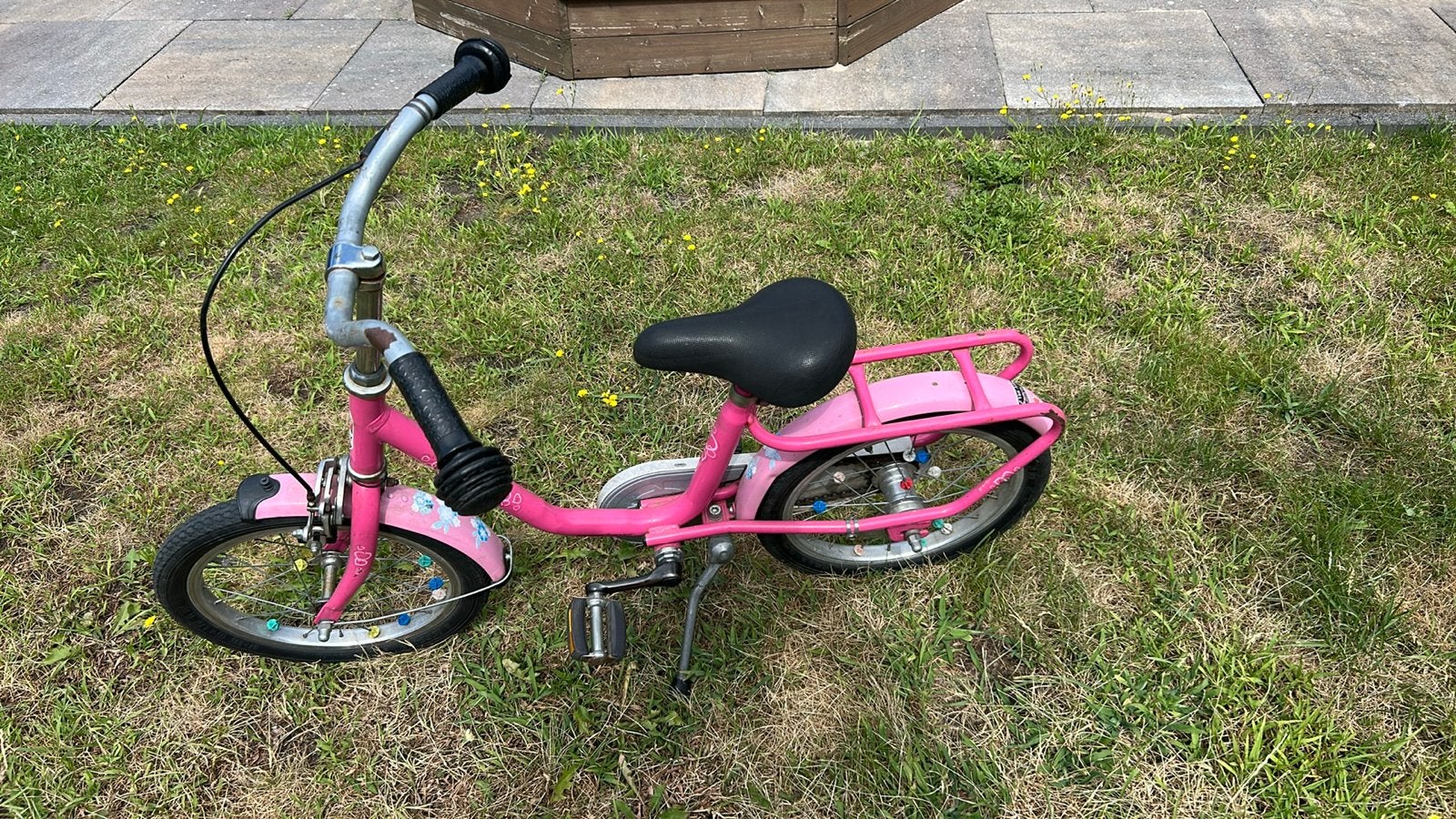 Roze kinderfiets - Ideaal om te leren fietsen!, Fietsen en Brommers, Ophalen, Gebruikt, Velgrem, Minder dan 16 inch