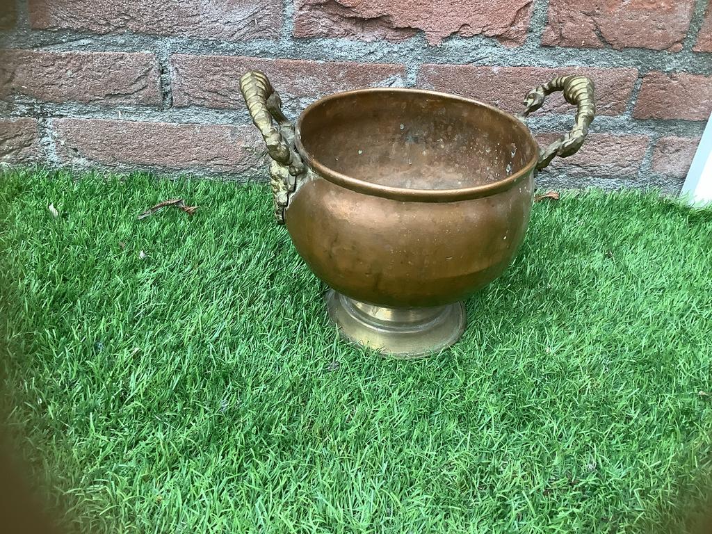 Antieke Koperen Bloempot met Sierlijke Handvatten, Ophalen of Verzenden, Koper
