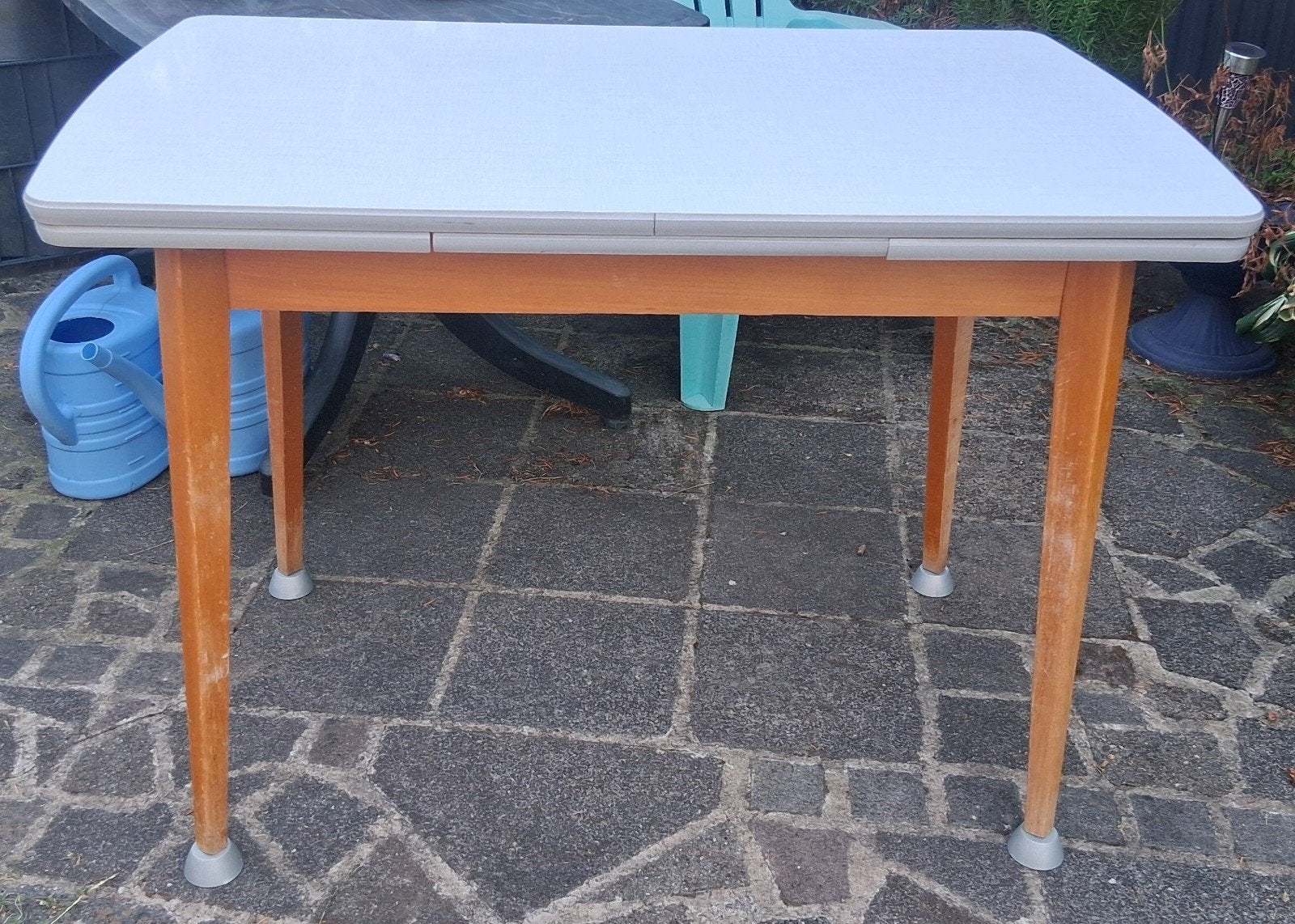uitschuifbare eettafel/keukentafel + 2 stoelen, Huis en Inrichting, Tafels | Eettafels, Ophalen, Gebruikt, 100 tot 150 cm, 50 tot 100 cm