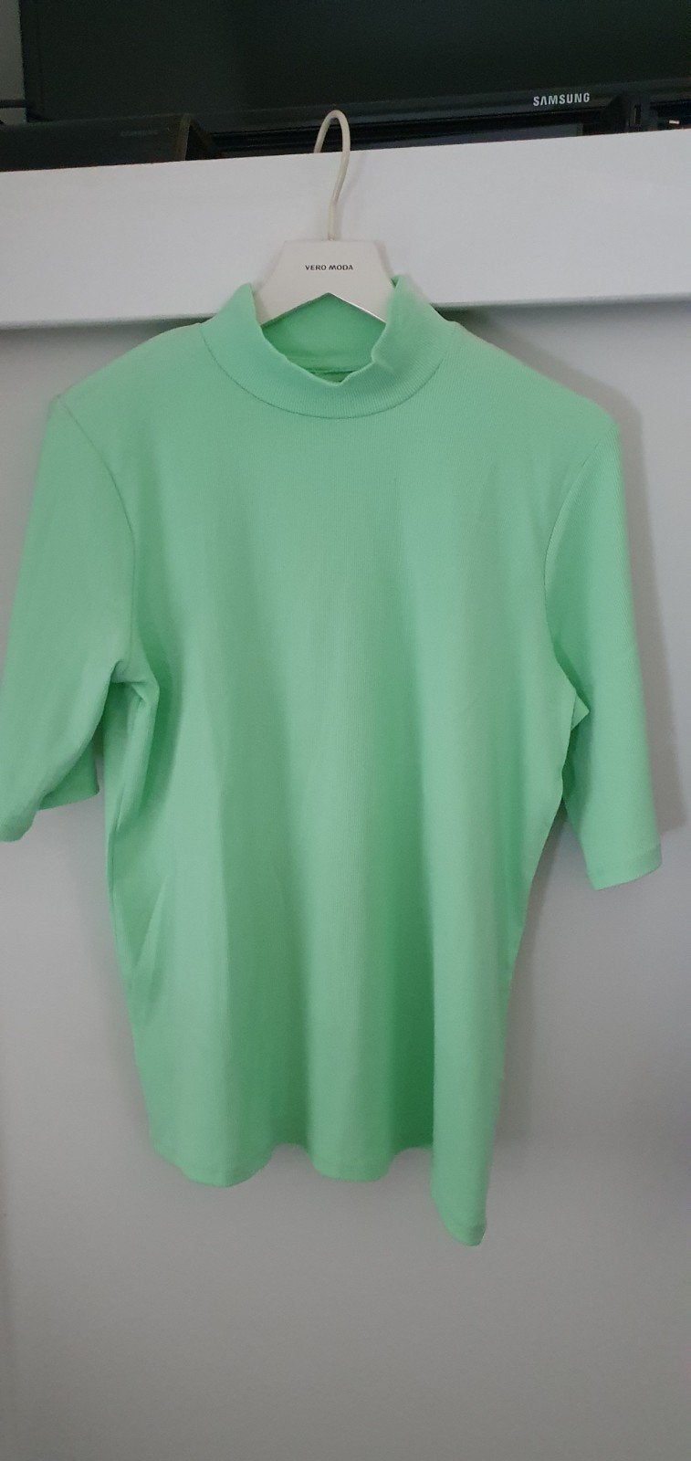 Silvergreek  mooi truitje mt 42, Kleding | Dames, T-shirts, Verzenden, Nieuw, Maat 42/44 (L), Lange mouw