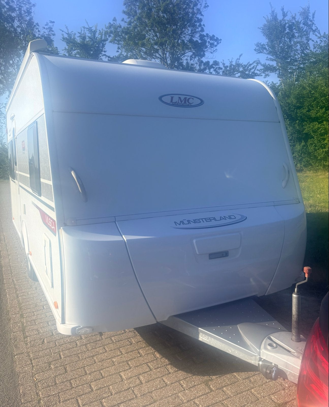 LMC Münsterland 470D Musica - Compleet en Comfortabel, Caravans en Kamperen, Vast bed, Rondzit, Particulier, 5 tot 6 meter