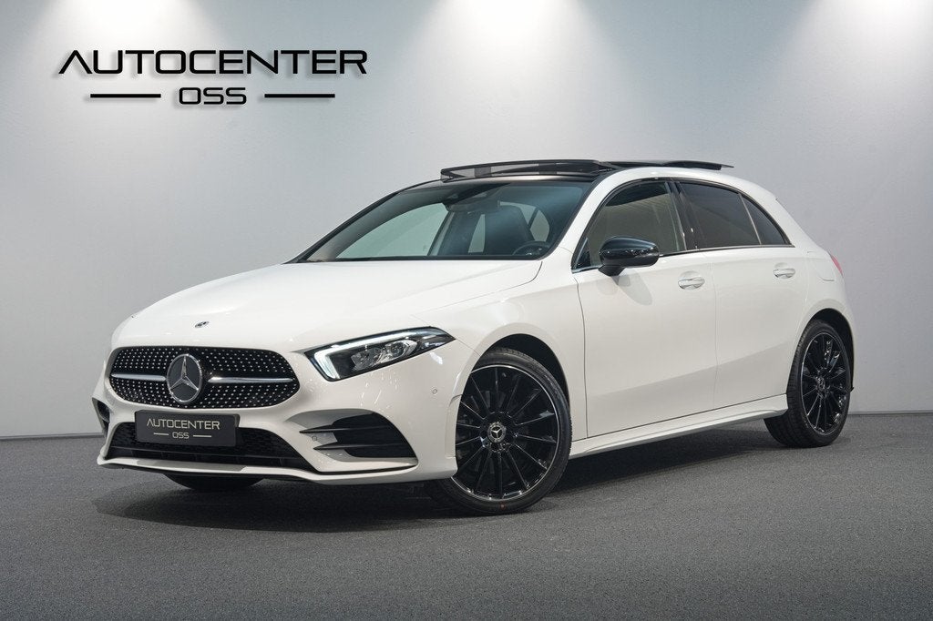 Mercedes-Benz A-Klasse 250 e AMG  Head-Up  Pano  19, 12 maanden, Gebruikt, Zwart, 4 cilinders
