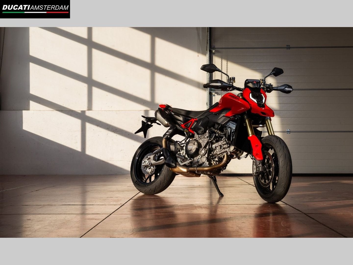 DUCATI HYPERMOTARD V2 (bj 2026 model 2026), DUCATI, 2 cilinders, 890 cc, Motorrijbewijs A