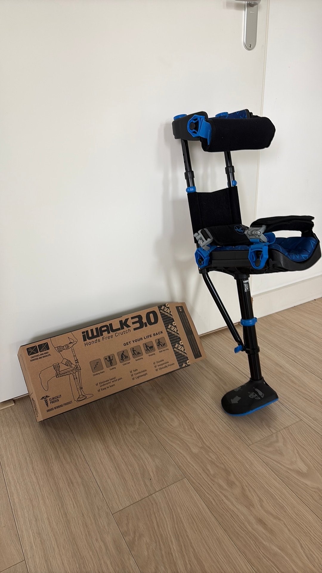 iWalk 3.0 Kniekruk, Ophalen of Verzenden, In hoogte verstelbaar, Zo goed als nieuw