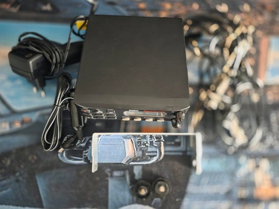 Uniden Bearcat 355clt., Telecommunicatie, Ophalen of Verzenden, Zo goed als nieuw, Draagbaar
