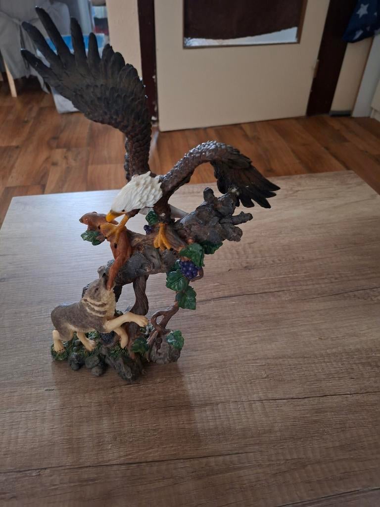 Wolven Beeldjes te koop, Ophalen