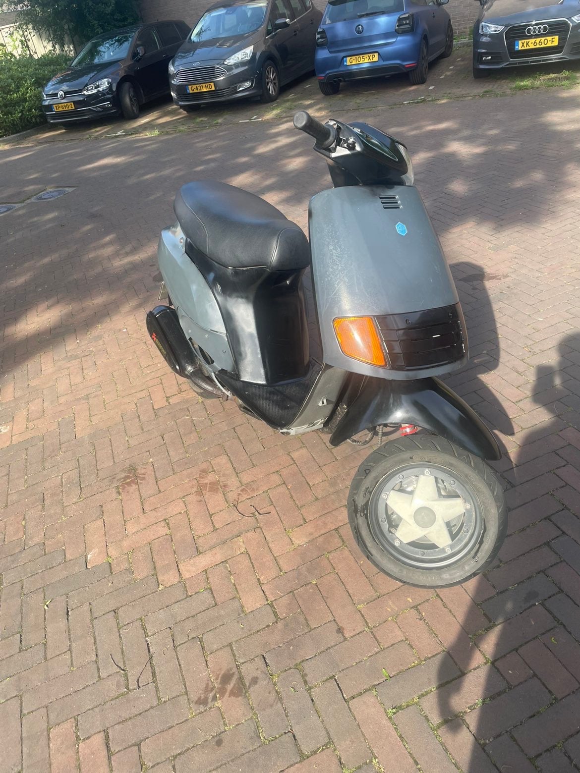 Piaggio skr 125 duits, Fietsen en Brommers, Scooters | Piaggio, Ophalen, Zo goed als nieuw