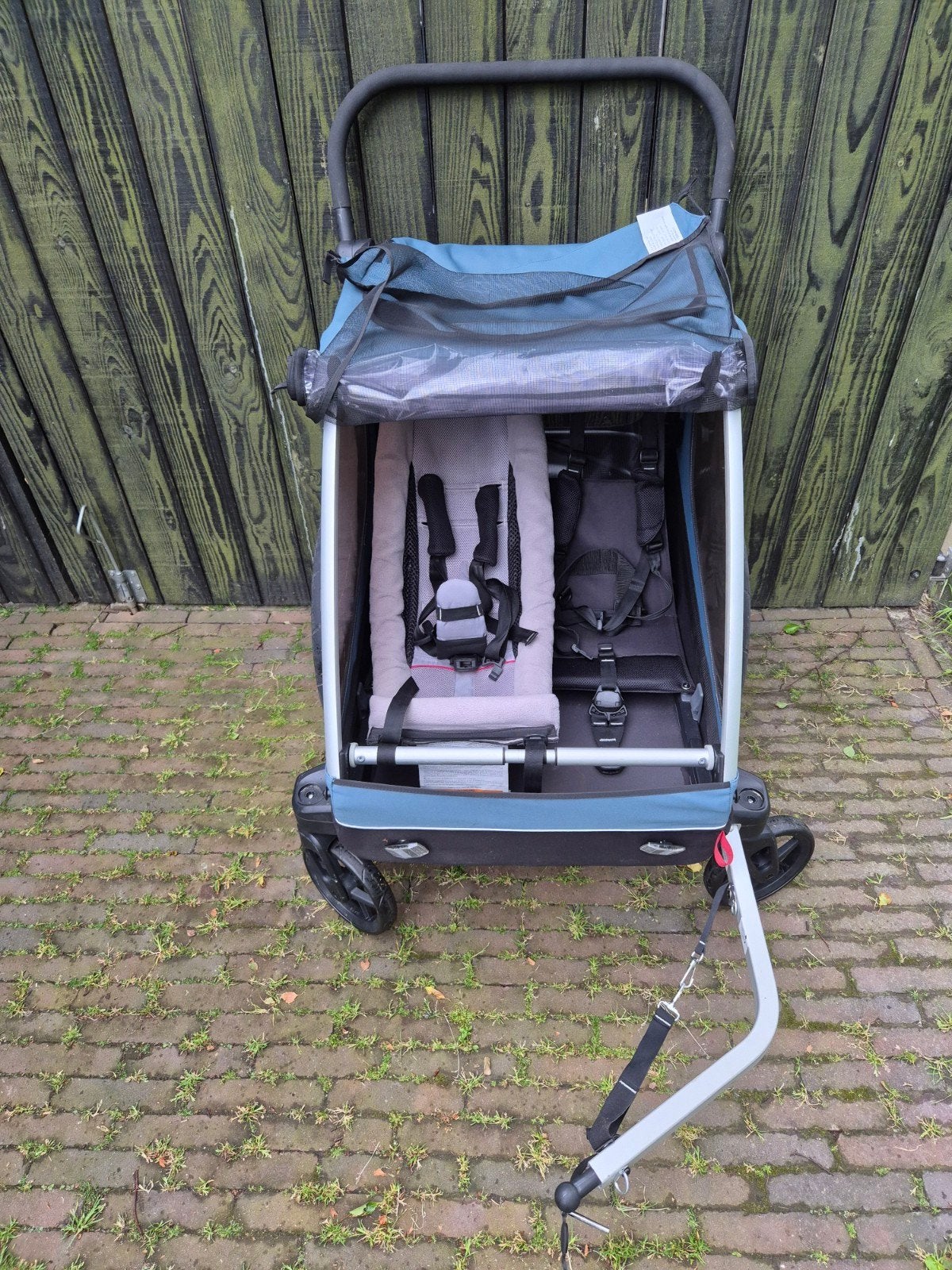Thule Courier 2-seat fietskar + Thule Infant Sling, Ophalen, Opvouwbaar, 20 tot 40 kg, Zo goed als nieuw