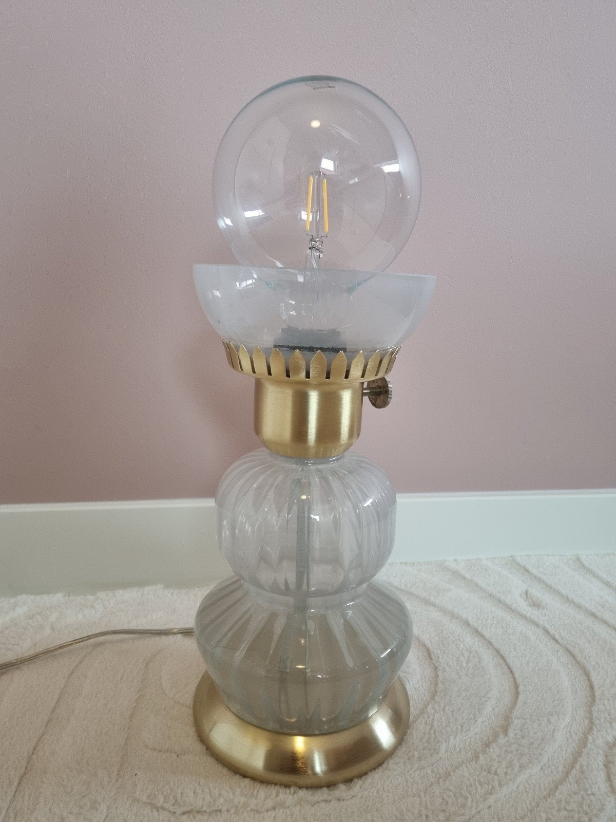 Tafellamp in olielampstijl met grote glazen bol, Ophalen, Gebruikt, Olielamp, E27 (groot)
