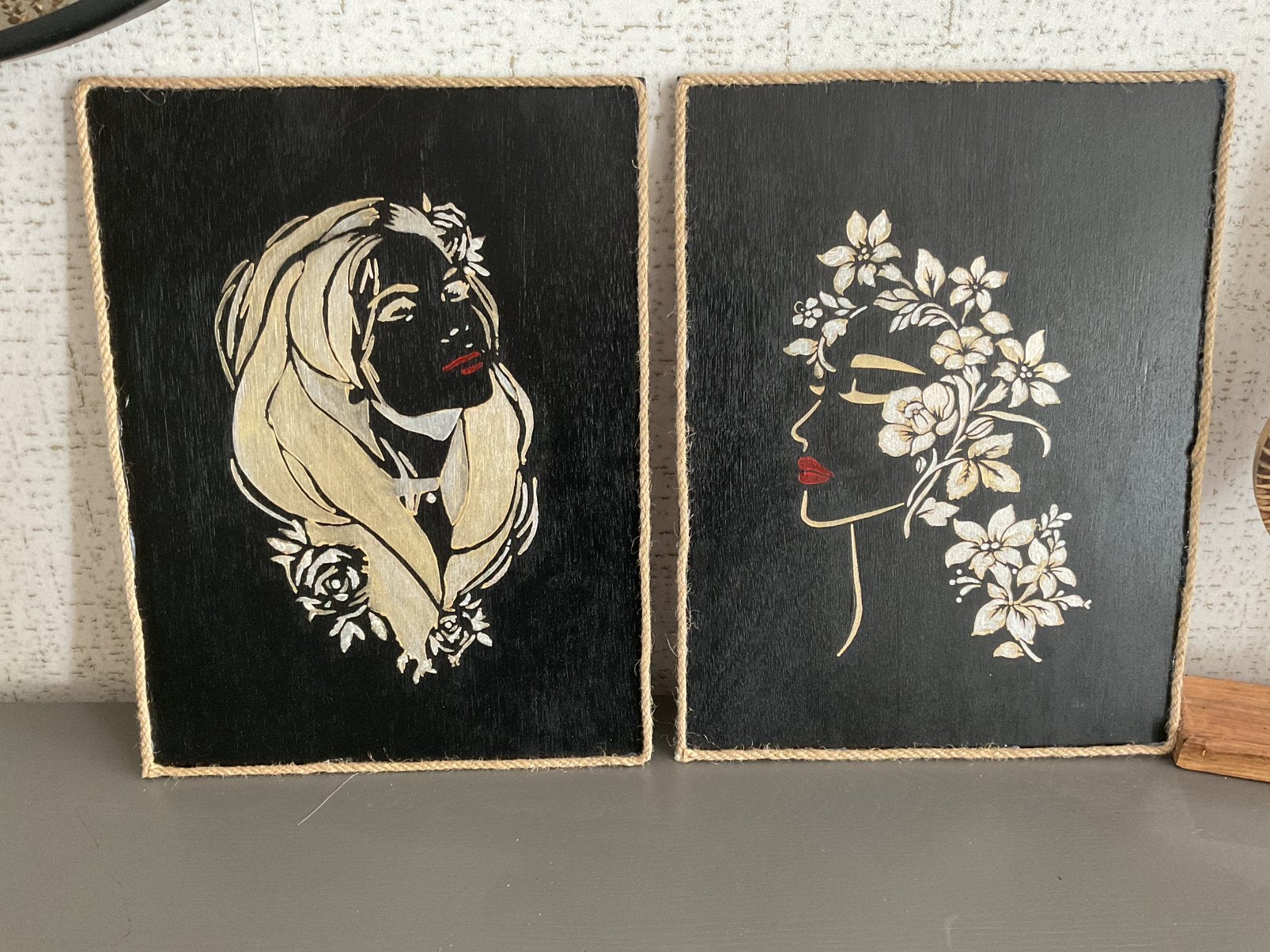 Set van 2 mooi geschilderde wanddeco’s. Samen NU 9,95€!!, Ophalen of Verzenden, Zo goed als nieuw, Minder dan 50 cm, Schilderij