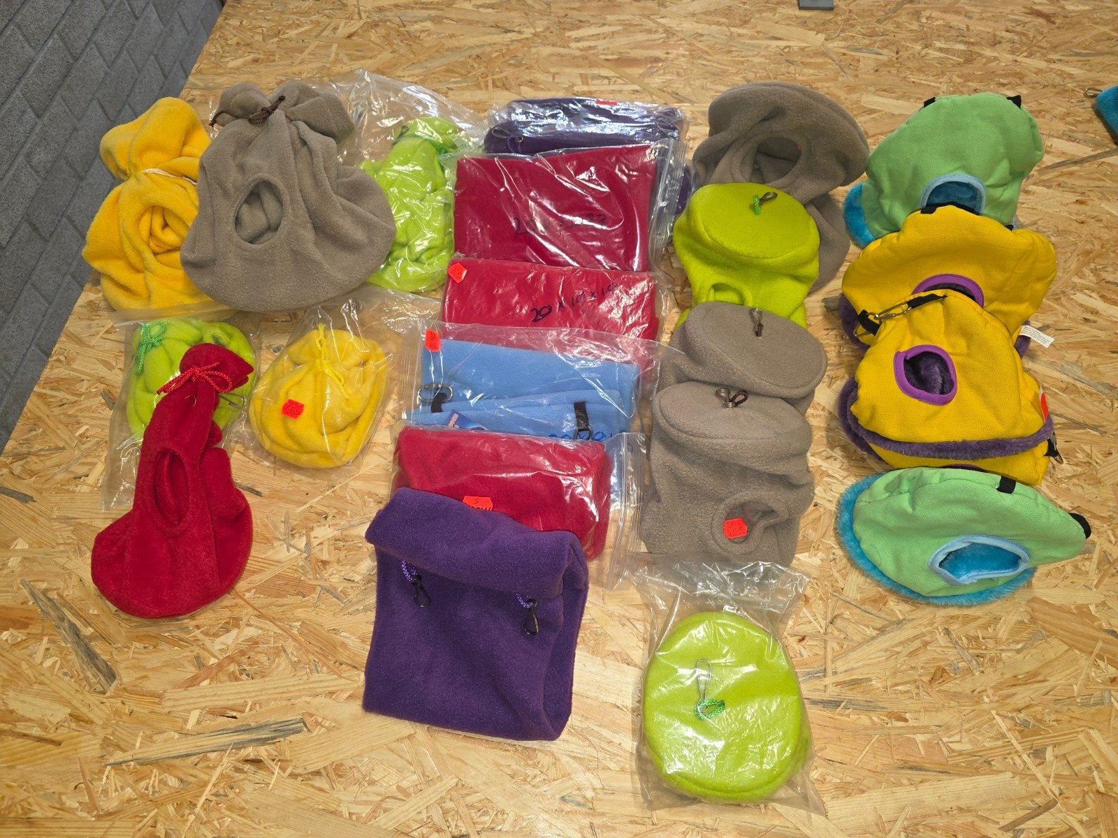 35 x NIEUWE  knaagdiertentjes en slaapzakjes, Dieren en Toebehoren, Ophalen of Verzenden, Nieuw