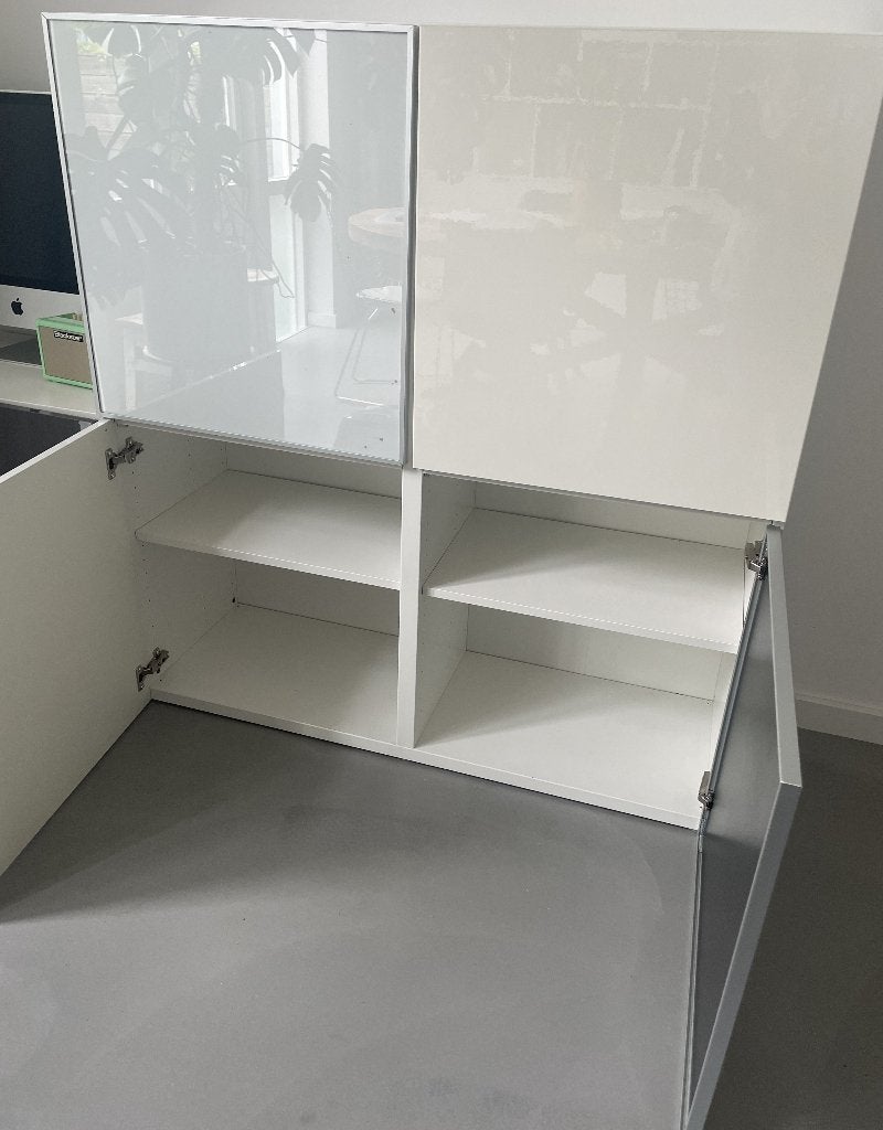 Witte IKEA BESTA-kast met TOMBO deuren, Ophalen, 100 tot 150 cm, Overige houtsoorten, 100 tot 150 cm