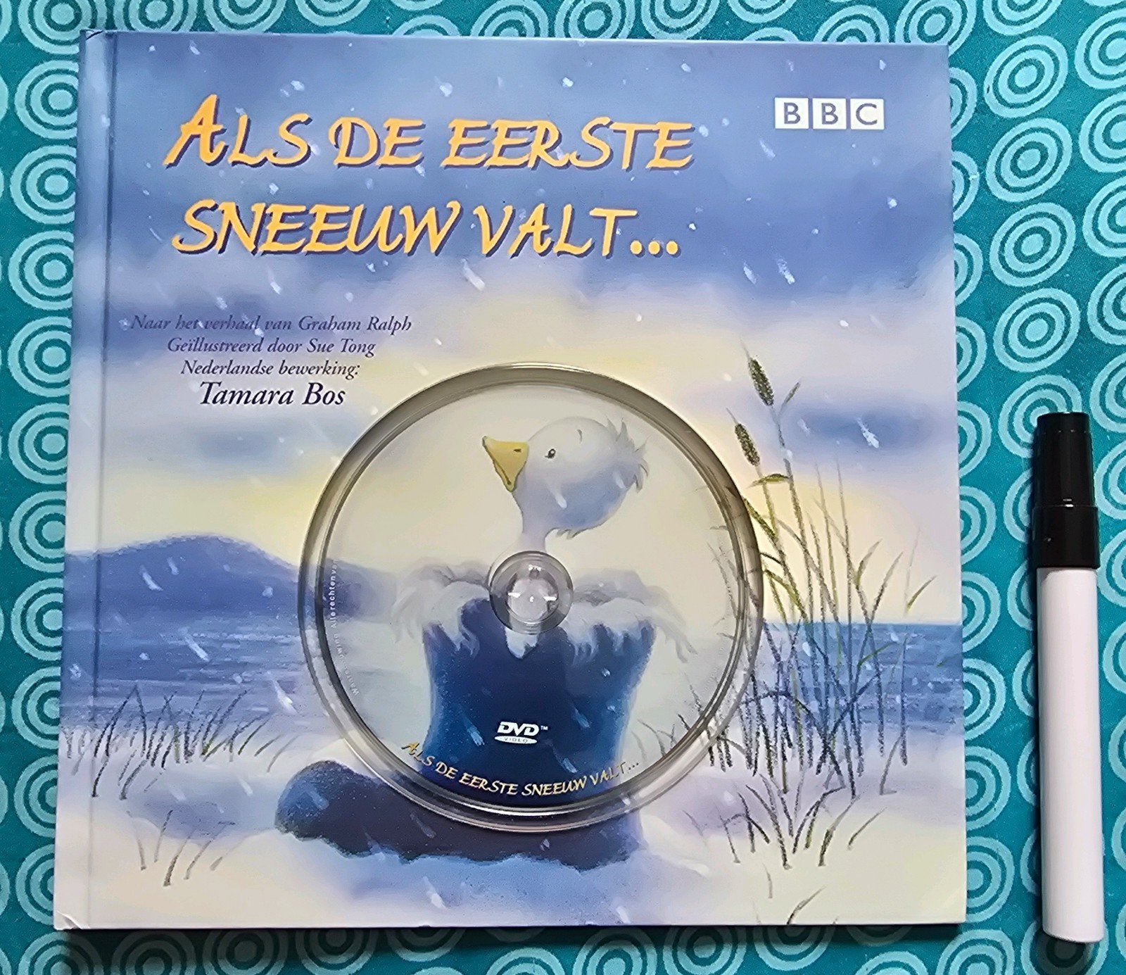 Als de eerste sneeuw valt + DVD, Ophalen of Verzenden, Zo goed als nieuw, Michaela Morgan; Tjalling Bos