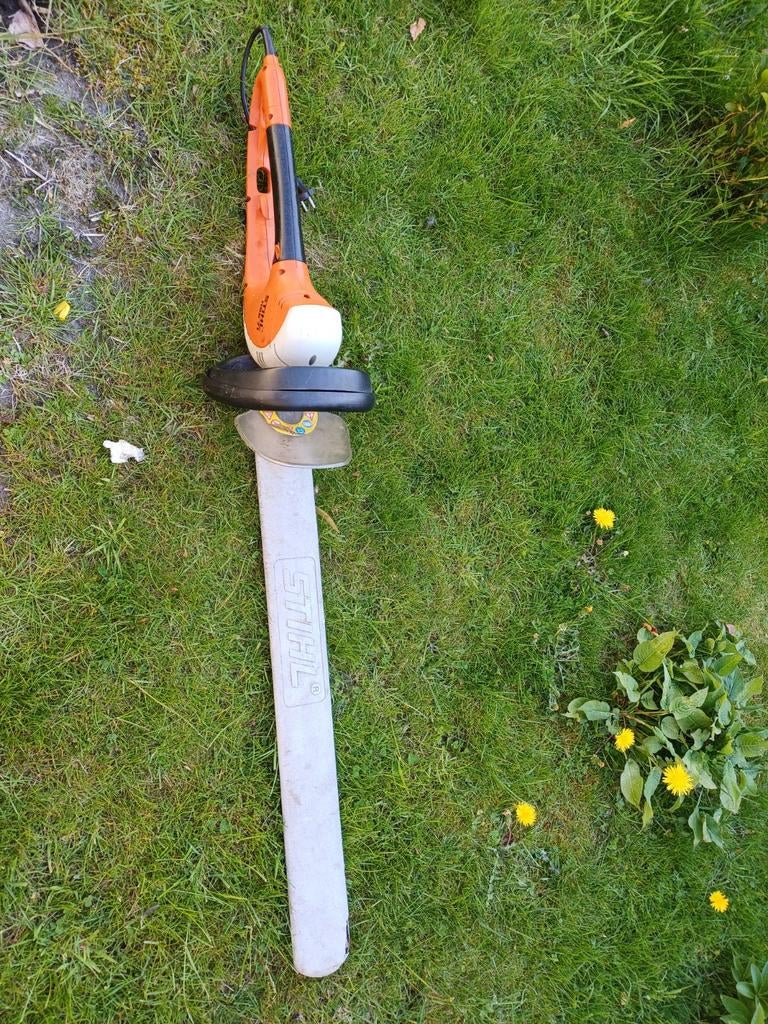 STIHL HEGGENSCHAAR 70 CM., Ophalen, Gebruikt, Elektrisch, Stihl
