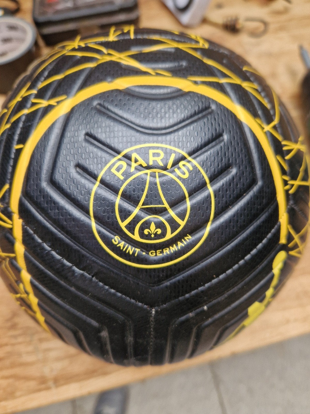 PSG Voetbal - Zwart/Geel, Maat XS of kleiner, Ophalen, Zo goed als nieuw, Bal