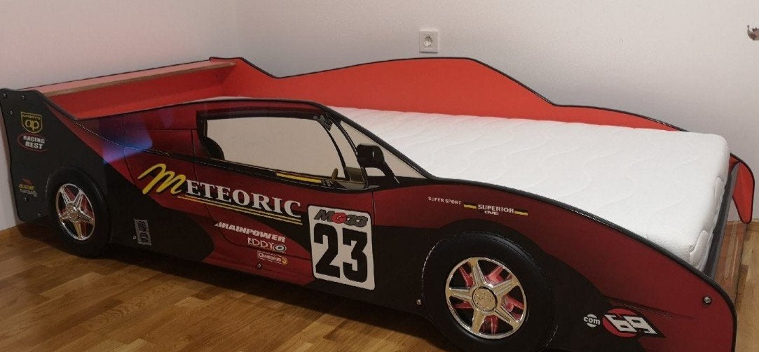 Kinderbed 90x200 cm. Dit is een Meteoric autobed, Ophalen