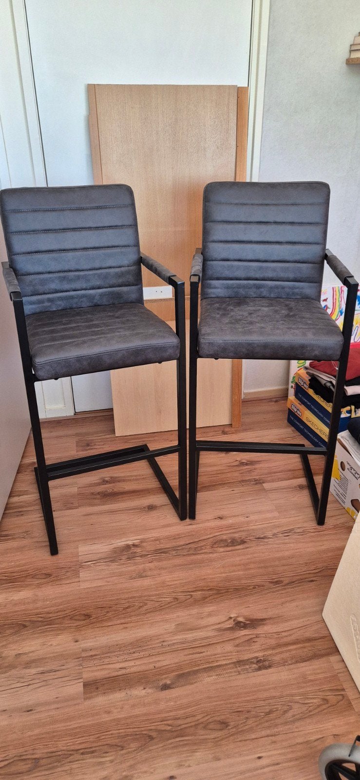 2 barkrukken Lizzy, Huis en Inrichting, Barkrukken, 2 krukken, Ophalen, Nieuw, 90 cm of meer