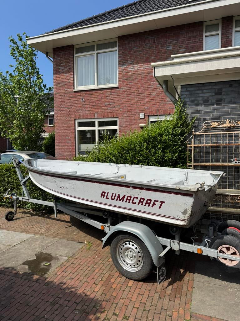 Alumacraft visboot met Mercury 5pk en trailer., Watersport en Boten, Ophalen, Overige merken, Gebruikt, Tot 10 pk