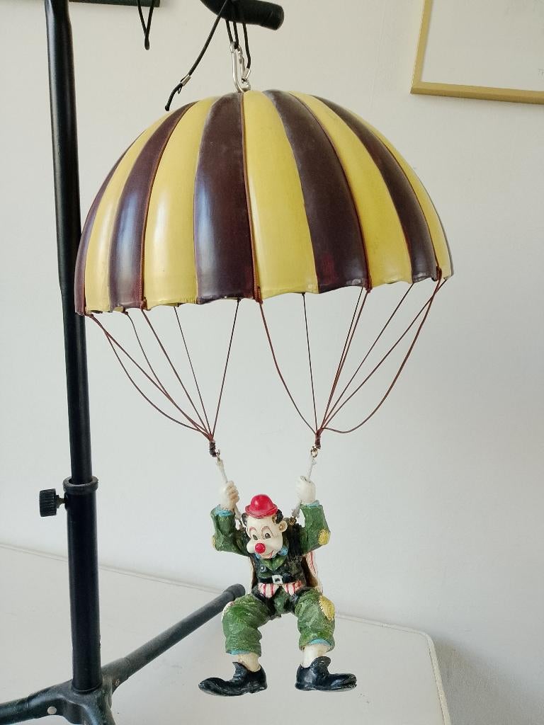 Clown aan parachute, vintage, Ophalen of Verzenden