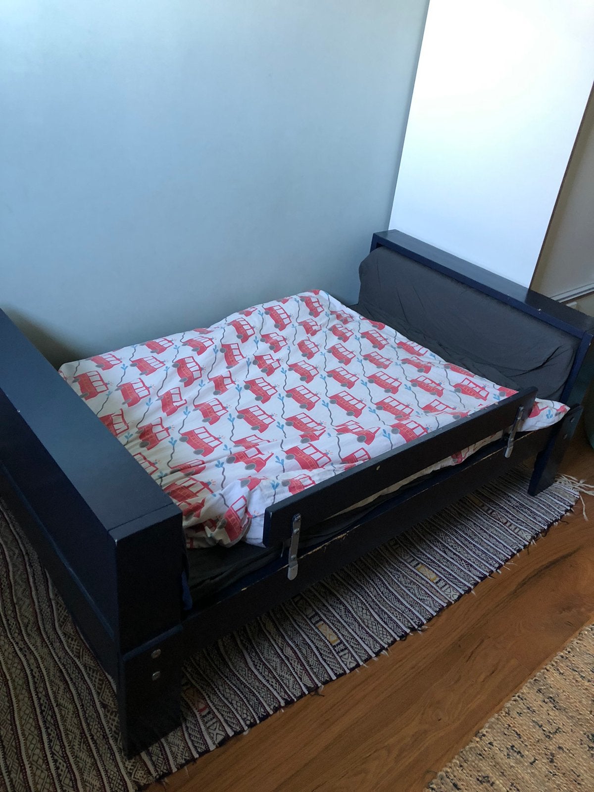 Heel leuk peuter/ kleuterbed! Gratis ophalen!, Ophalen, Gebruikt, 90 cm, Eenpersoons