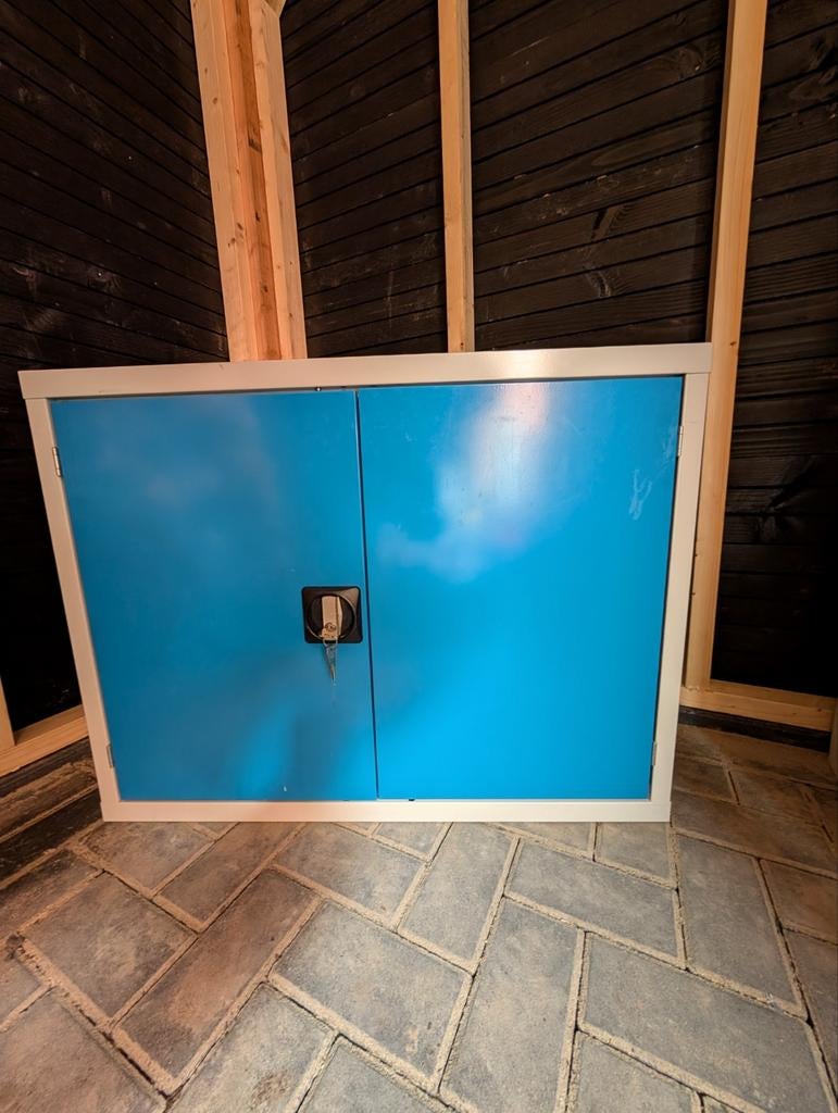 Sleutelkastje met 2 deuren en slot, Huis en Inrichting, Kasten | Lockerkasten, Ophalen of Verzenden, Gebruikt, Modern, functioneel