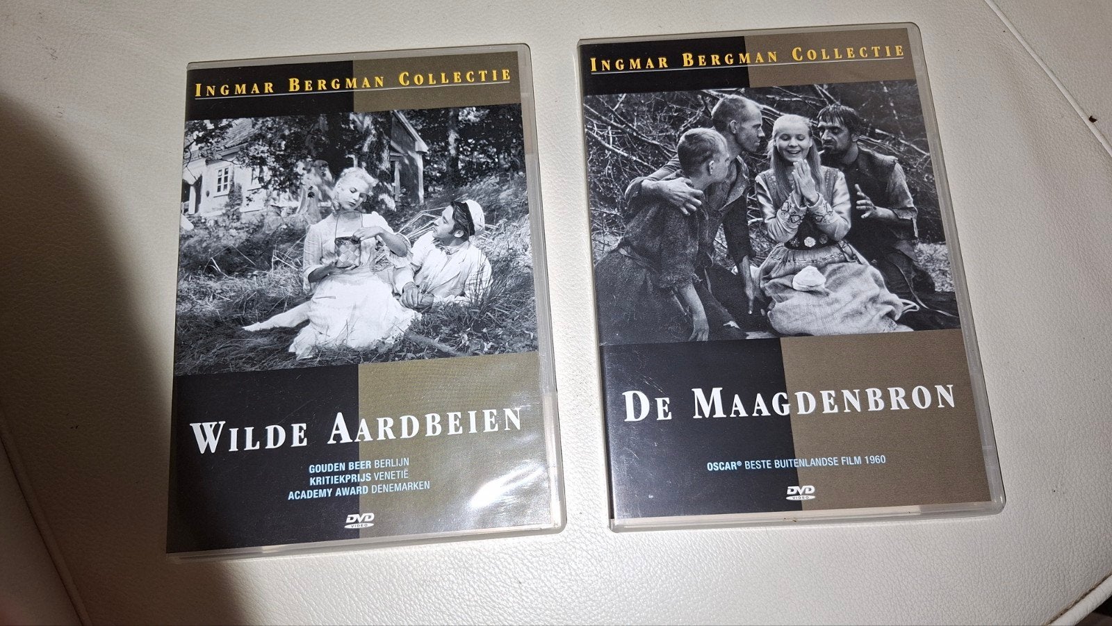 Wilde Aardbeien & De Maagdenbron, Verzenden, Zo goed als nieuw