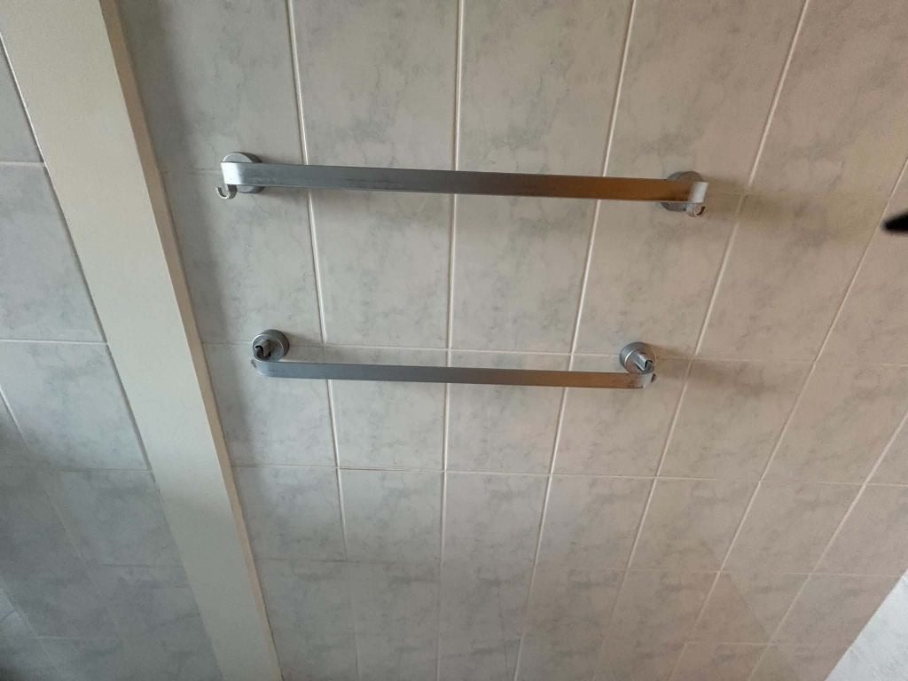 Set van 2 handdoekrekken en 1 toiletrolhouder, Gebruikt, Handdoekenrek, Overige merken, Ophalen of Verzenden