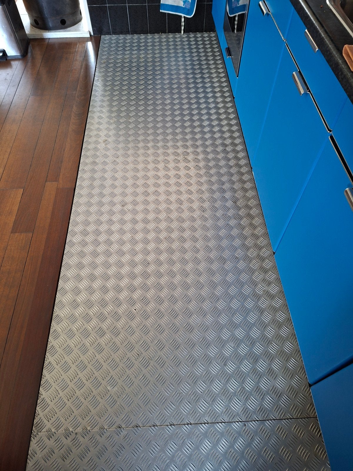 Aluminium Traanplaat, Ophalen