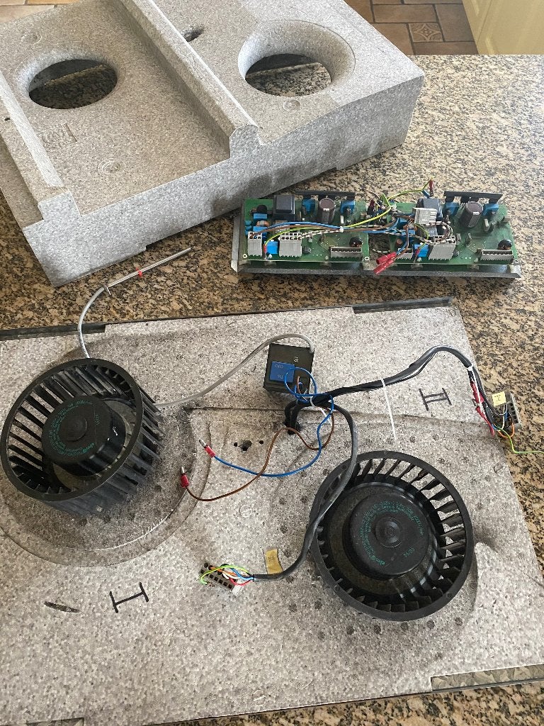 Ventilator mechanische ventilatie EBM R1G140 met printplaat, Ophalen, Gebruikt, Ventilator