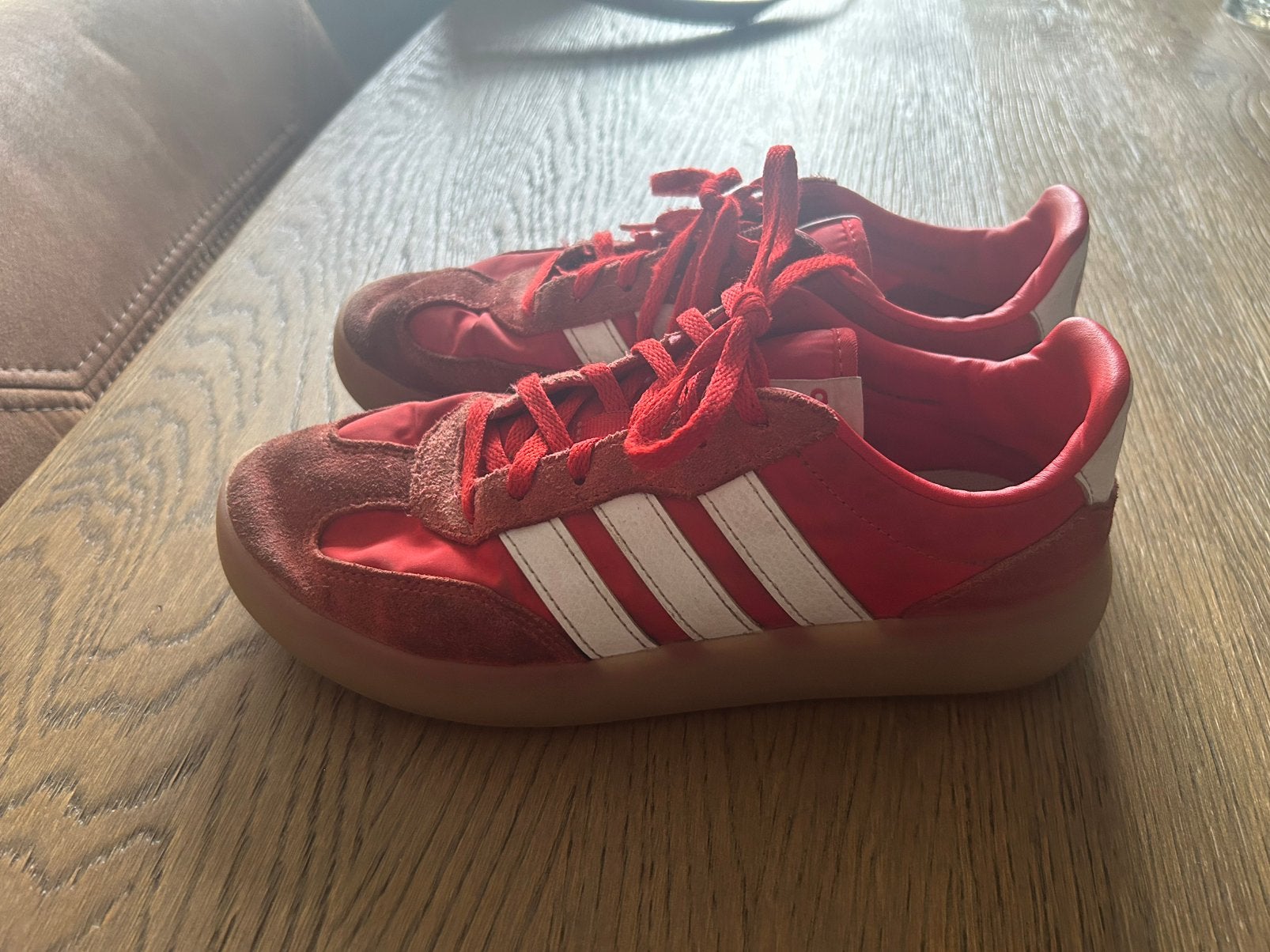 Adidas fc bayern munchen 39 1/3, Gebruikt, Schoenen, Ophalen of Verzenden, Jongen