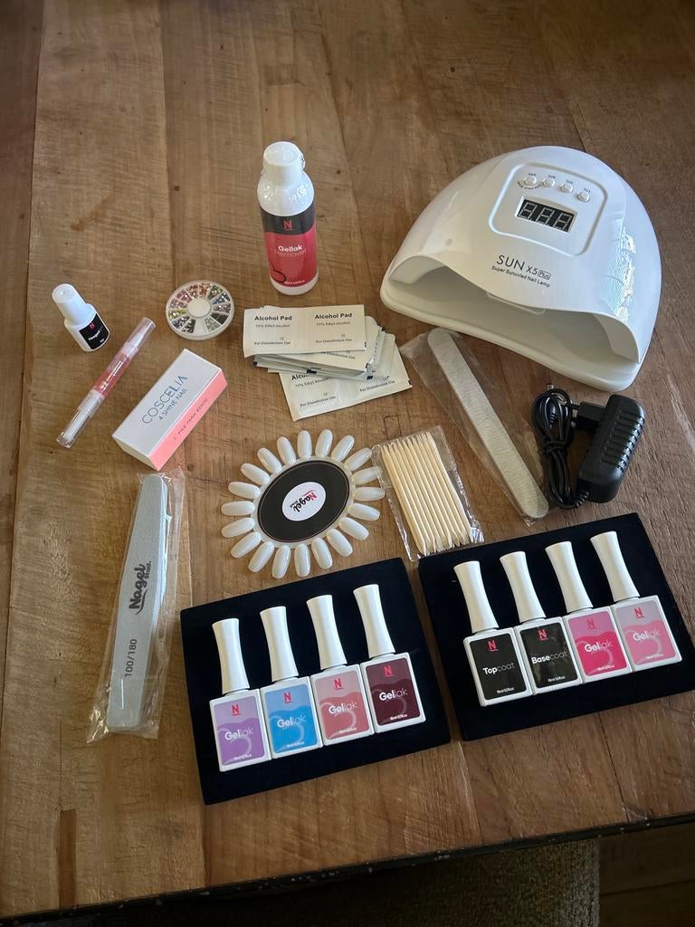 Gelnagels starterset met UV-lamp en diverse kleuren, Ophalen of Verzenden, Nieuw, Gehele gezicht, Overige typen