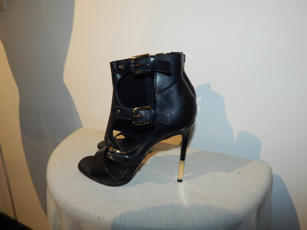 Balmain leren sandalen gouden gespen gouden hak Als Nieuw 39, Zwart, Zo goed als nieuw, Balmain, Sandalen of Muiltjes