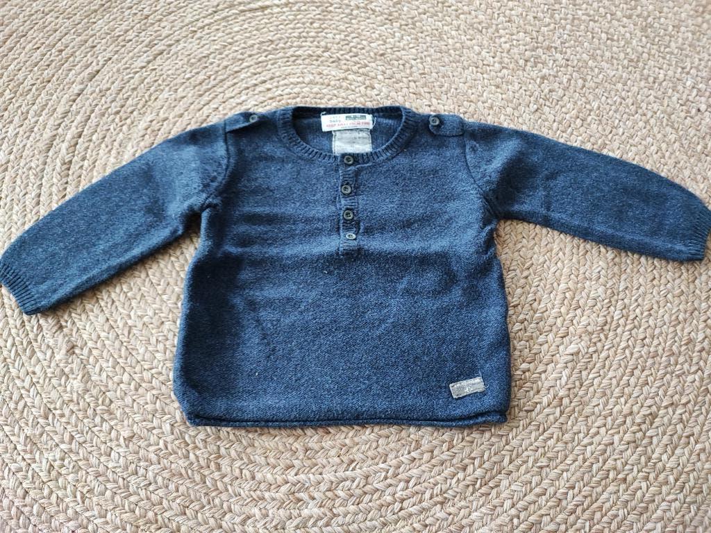 Grijze trui van Zara, maat 74, Kinderen en Baby's, Babykleding | Maat 74, Ophalen of Verzenden, Zo goed als nieuw, Zara, Truitje of Vestje