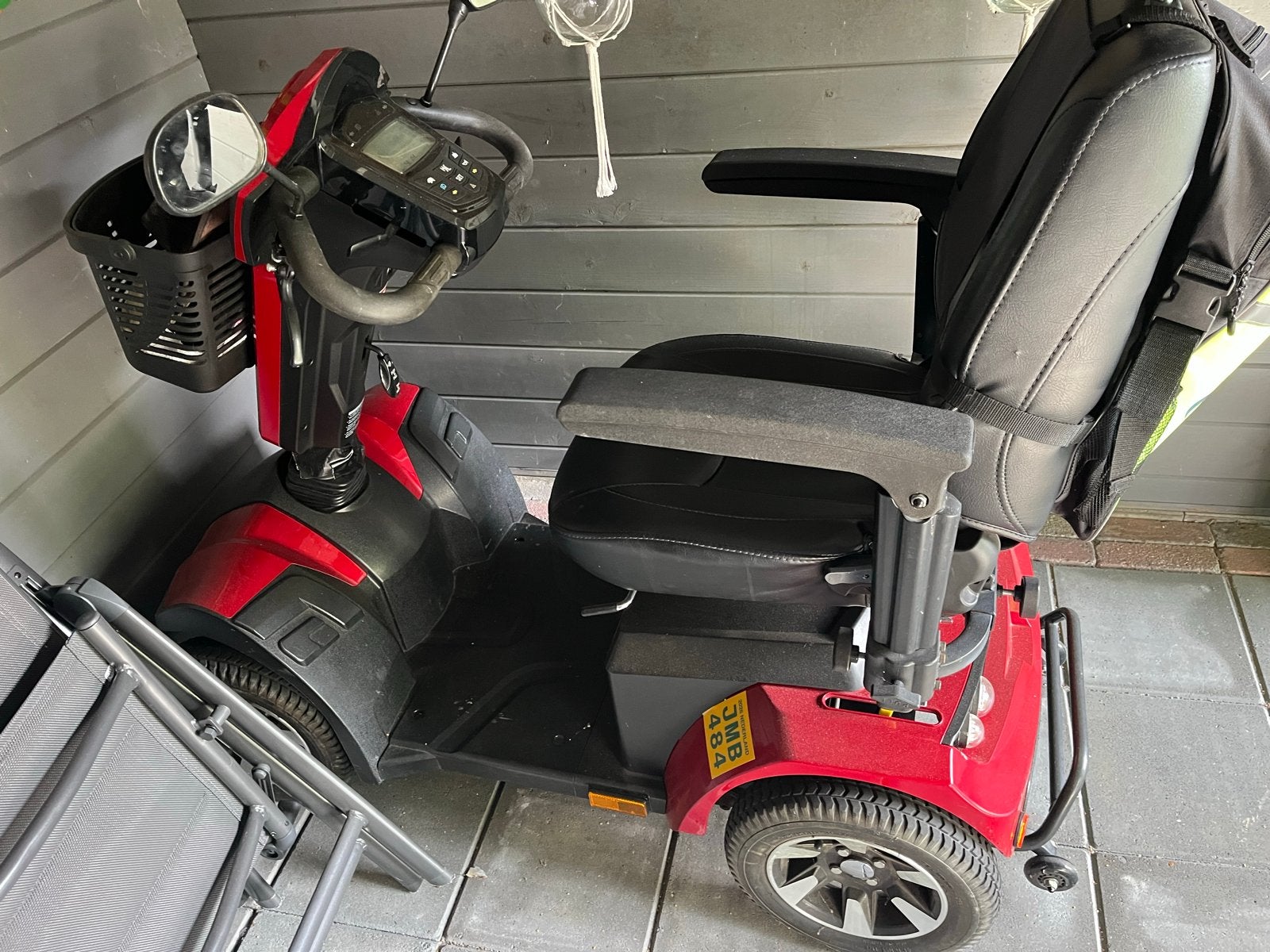 Mooie rode scootmobiel incl afdekhoes, Diversen, Ophalen, Gebruikt