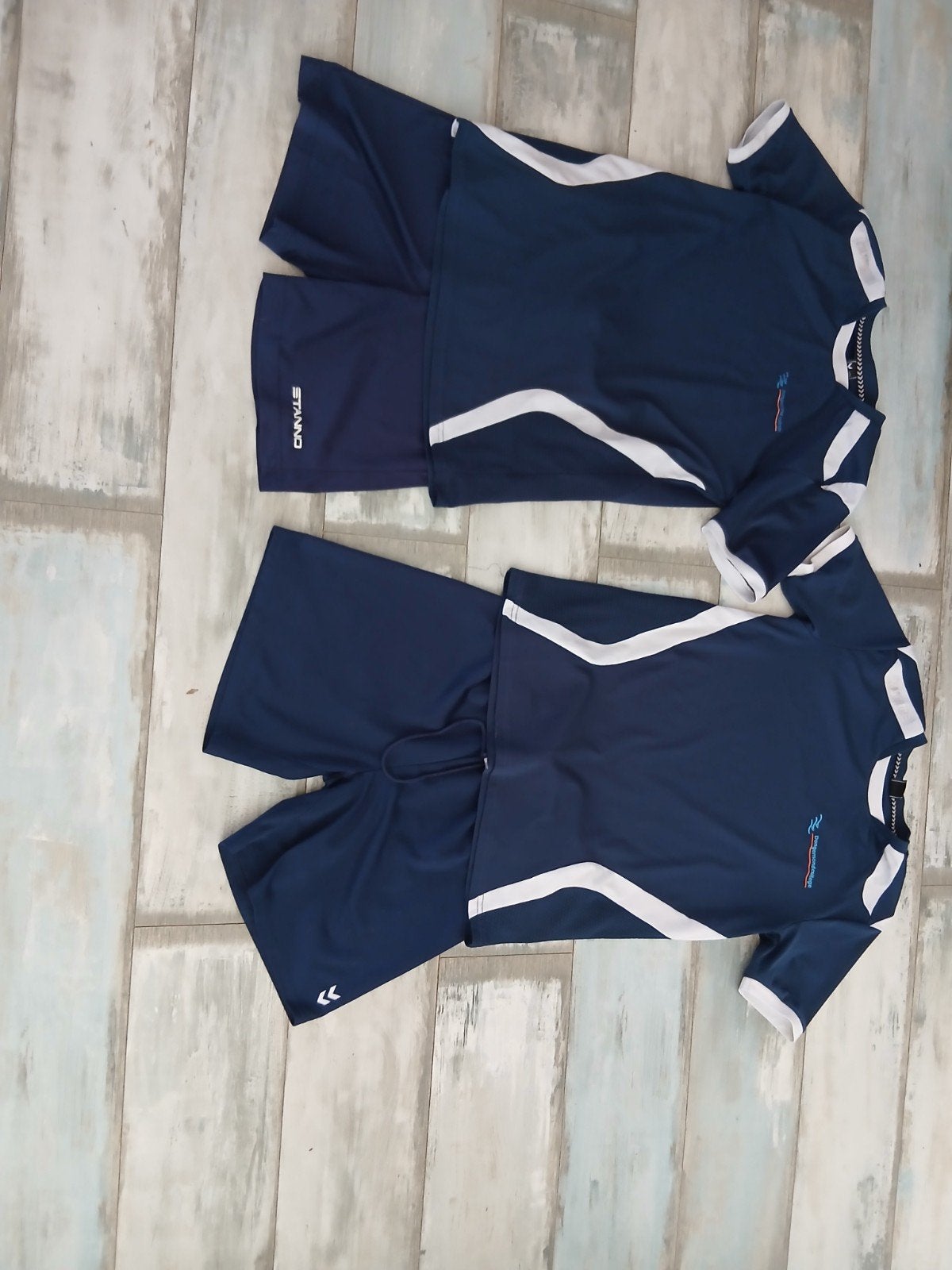 Dongemond College gymkleding setjes (2x shirt + broek), Maat 38/40 (M), Blauw, Ophalen of Verzenden, Fitness of Aerobics