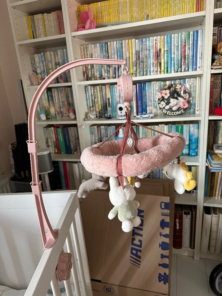 Nijntje muziekmobiel fluffy roze, Kinderen en Baby's, Ophalen, Gebruikt, Mobiel, Met geluid